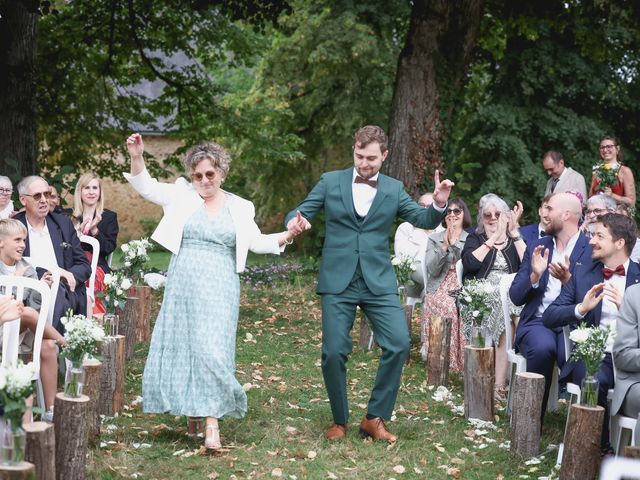 Le mariage de Simon et Clémentine à Tuffé, Sarthe 183