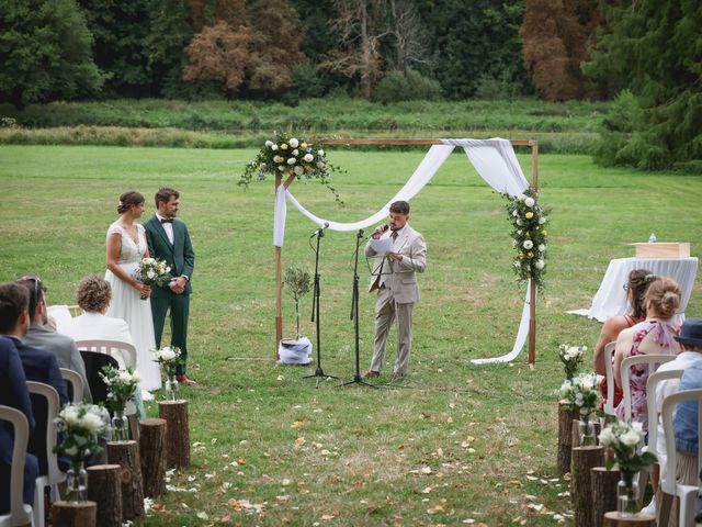 Le mariage de Simon et Clémentine à Tuffé, Sarthe 196