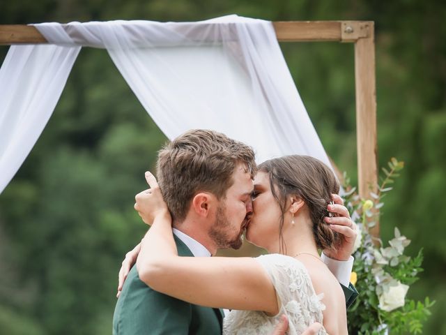 Le mariage de Simon et Clémentine à Tuffé, Sarthe 244