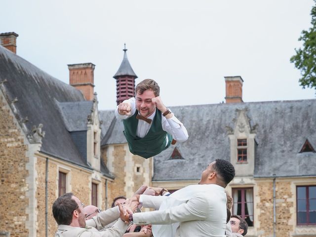 Le mariage de Simon et Clémentine à Tuffé, Sarthe 262