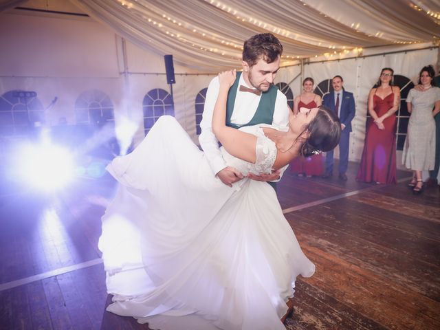 Le mariage de Simon et Clémentine à Tuffé, Sarthe 305