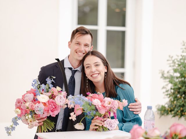 Le mariage de Johnathan et Joshephine à Versailles, Yvelines 28