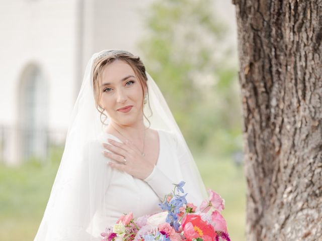 Le mariage de Johnathan et Joshephine à Versailles, Yvelines 32