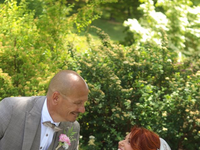 Le mariage de Valérie et Fabien à Pélussin, Loire 7