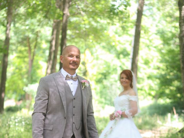 Le mariage de Valérie et Fabien à Pélussin, Loire 10