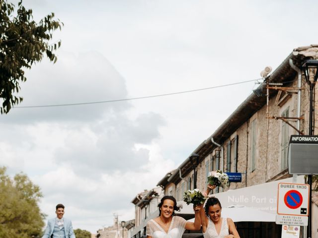 Le mariage de Sarah et Marie à Lauris, Vaucluse 14