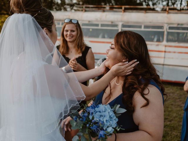 Le mariage de Anthony et Hélène à Tiffauges, Vendée 54