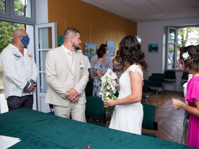 Le mariage de Claire et Johan à Labatut, Landes 7