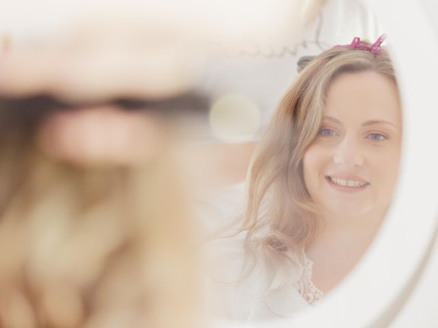 Le mariage de Sébastien et Aurélie à Saint-James, Manche 2