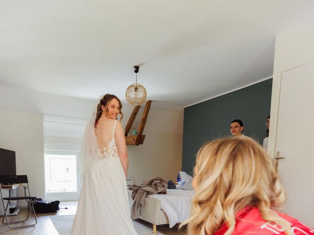 Le mariage de Sébastien et Aurélie à Saint-James, Manche 4