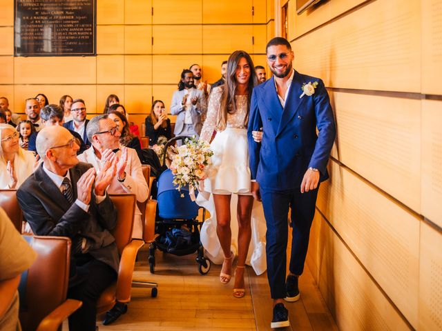 Le mariage de Hafed et Manon à Suresnes, Hauts-de-Seine 13