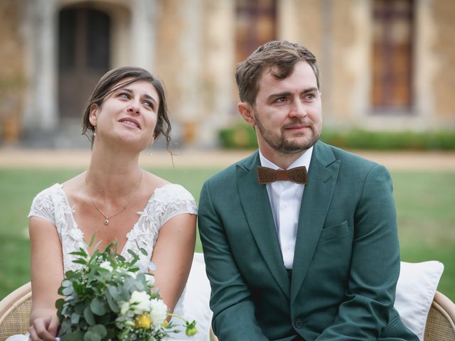 Le mariage de Simon et Clémentine à Tuffé, Sarthe 29