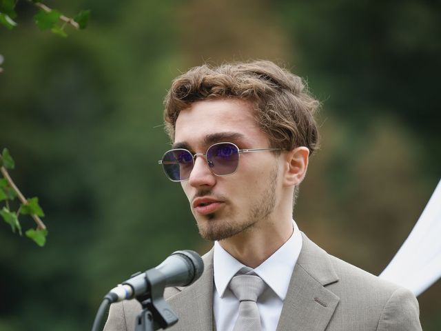 Le mariage de Simon et Clémentine à Tuffé, Sarthe 55