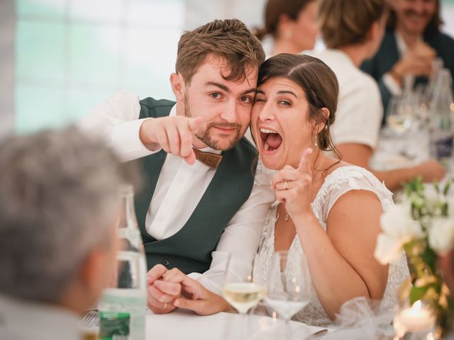 Le mariage de Simon et Clémentine à Tuffé, Sarthe 92