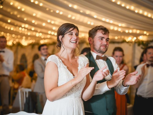 Le mariage de Simon et Clémentine à Tuffé, Sarthe 100