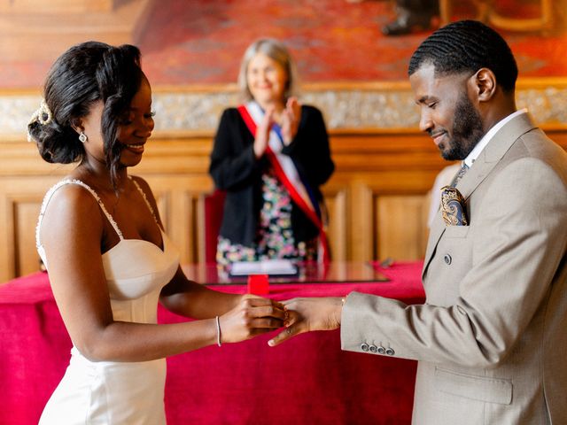 Le mariage de Phinees et Monica à Moissy-Cramayel, Seine-et-Marne 6