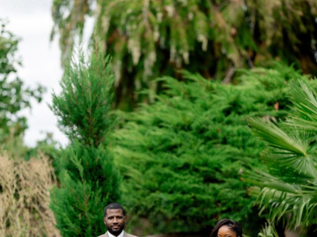 Le mariage de Phinees et Monica à Moissy-Cramayel, Seine-et-Marne 18