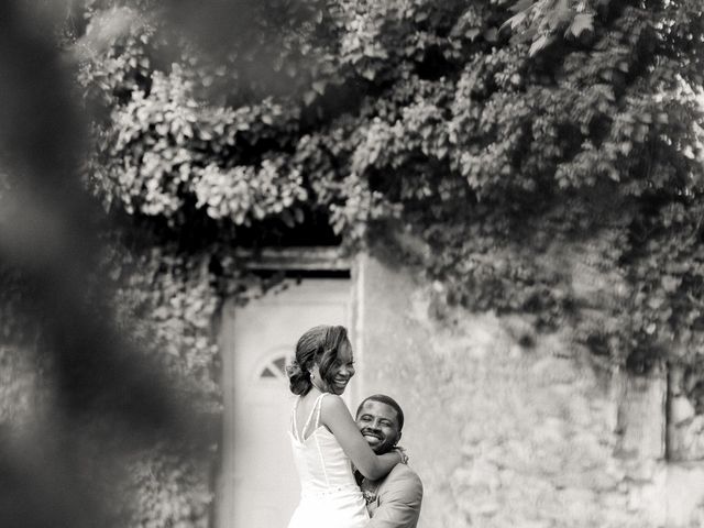 Le mariage de Phinees et Monica à Moissy-Cramayel, Seine-et-Marne 22