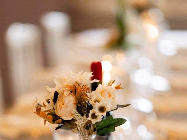 Le mariage de Phinees et Monica à Moissy-Cramayel, Seine-et-Marne 24