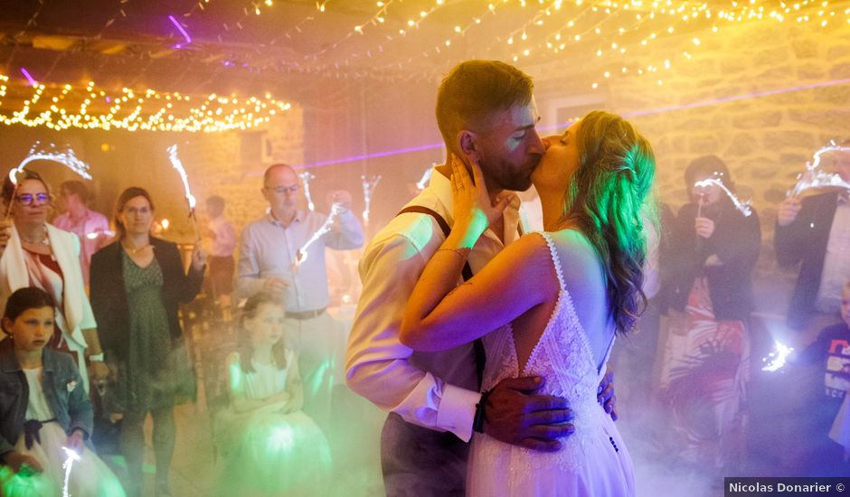 Le mariage de Sébastien et Aurélie à Saint-James, Manche