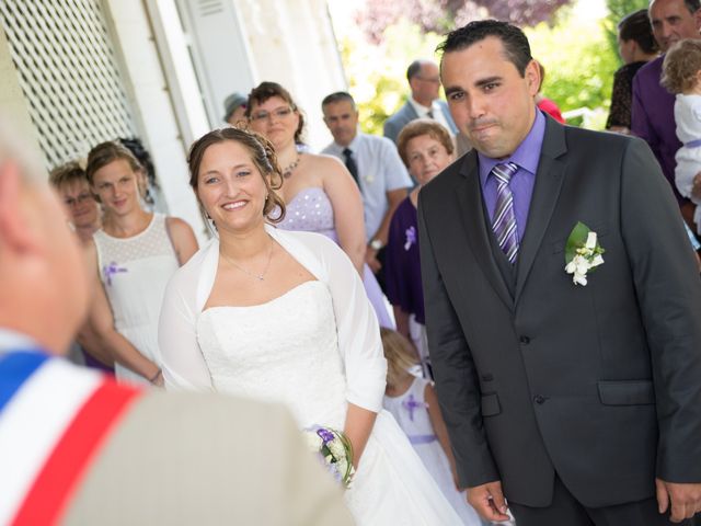 Le mariage de Lauriane et Matthieu à Saint-Séverin, Charente 13