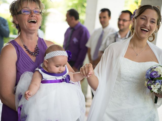 Le mariage de Lauriane et Matthieu à Saint-Séverin, Charente 19