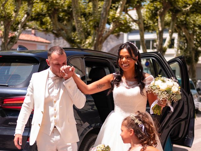 Le mariage de Luc et Natacha à Peypin, Bouches-du-Rhône 14