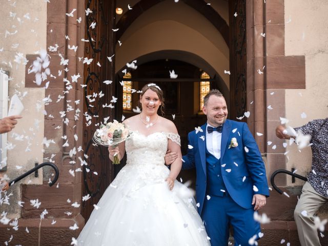 Le mariage de Jérôme et Mélanie à Vendenheim, Bas Rhin 9