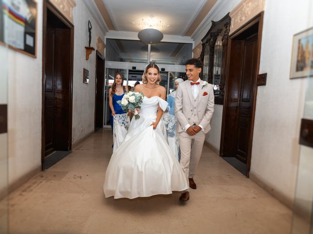 Le mariage de Djallil et Heloise à Salon-de-Provence, Bouches-du-Rhône 12