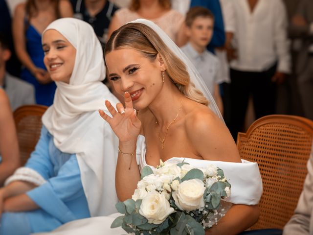 Le mariage de Djallil et Heloise à Salon-de-Provence, Bouches-du-Rhône 15