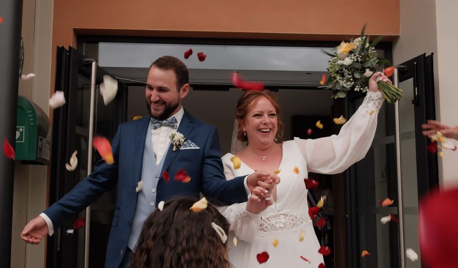 Le mariage de Sylvain et Amelie à Valsonne, Rhône