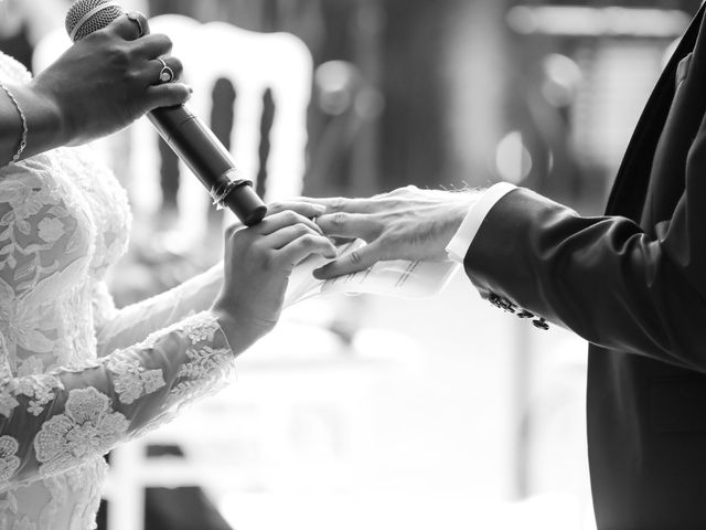 Le mariage de Jordan et Stellia à Montreuil, Seine-Saint-Denis 104