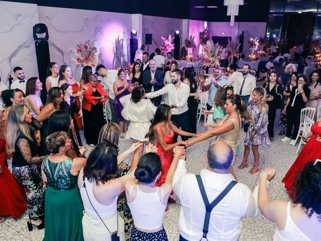 Le mariage de Jordan et Stellia à Montreuil, Seine-Saint-Denis 154