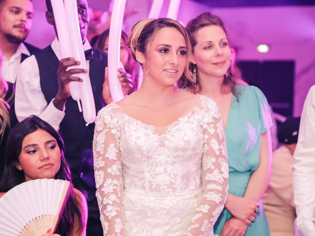 Le mariage de Jordan et Stellia à Montreuil, Seine-Saint-Denis 164