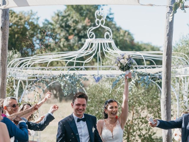 Le mariage de Giovanni et Pauline à Lussan, Gard 33
