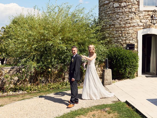 Le mariage de Katie et Nicolas à Vignieu, Isère 28