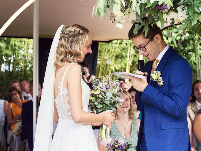 Le mariage de Katie et Nicolas à Vignieu, Isère 68