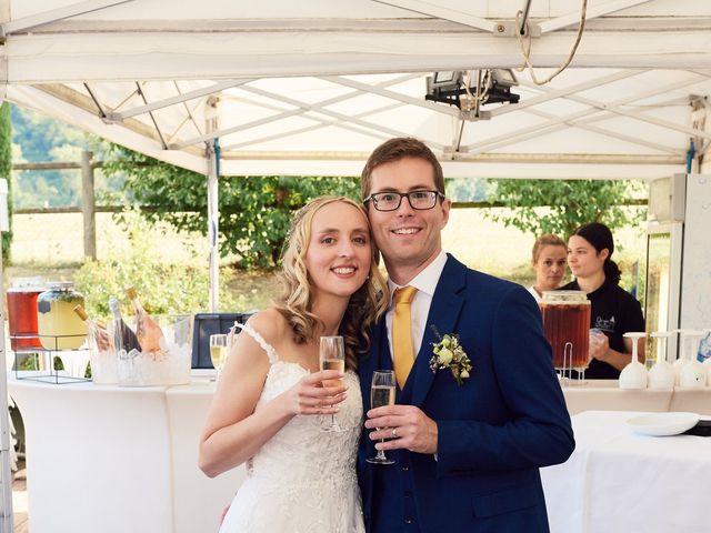 Le mariage de Katie et Nicolas à Vignieu, Isère 82
