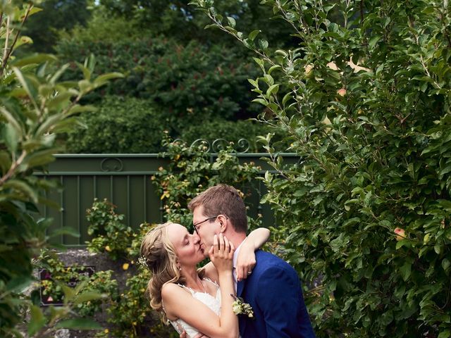 Le mariage de Katie et Nicolas à Vignieu, Isère 90