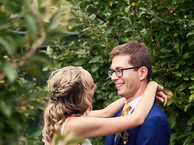 Le mariage de Katie et Nicolas à Vignieu, Isère 93