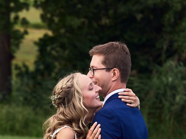 Le mariage de Katie et Nicolas à Vignieu, Isère 110