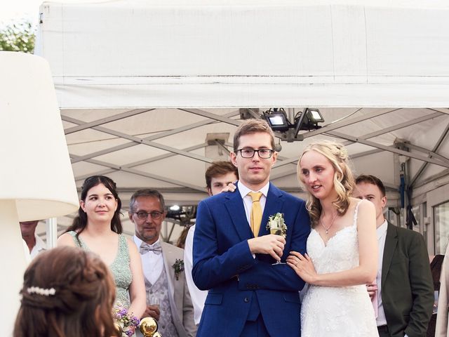 Le mariage de Katie et Nicolas à Vignieu, Isère 129
