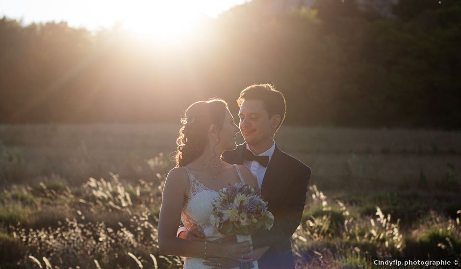 Le mariage de Giovanni et Pauline à Lussan, Gard