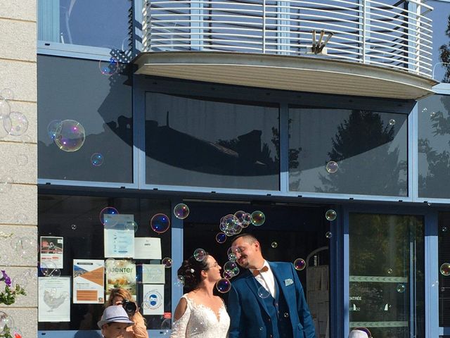 Le mariage de Oliviet et Emeline   à Saint-Malo, Ille et Vilaine 12