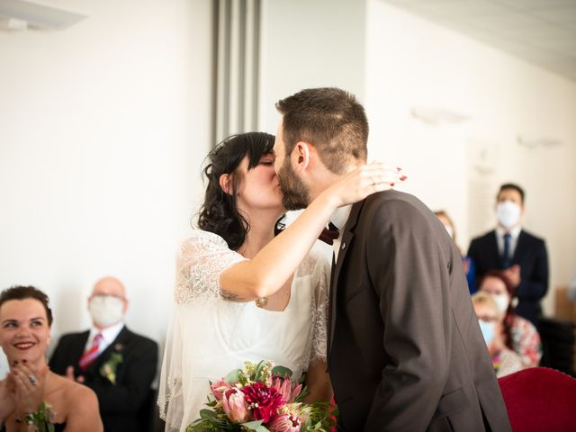 Le mariage de Aymeric et Céline à Acheux-en-Amiénois, Somme 12