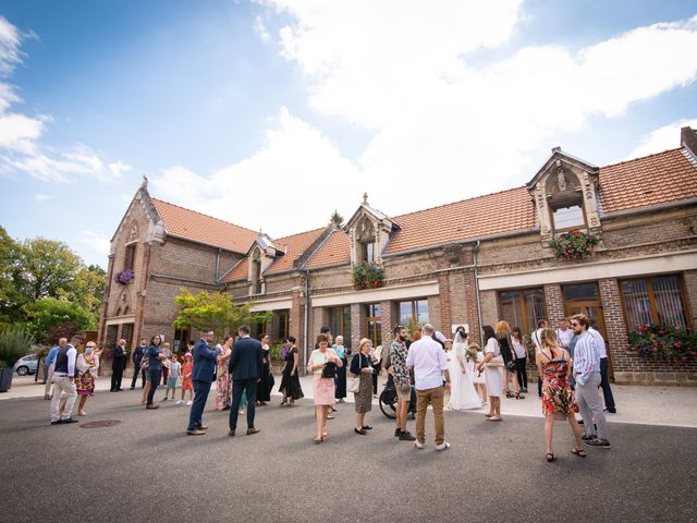 Le mariage de Aymeric et Céline à Acheux-en-Amiénois, Somme 13