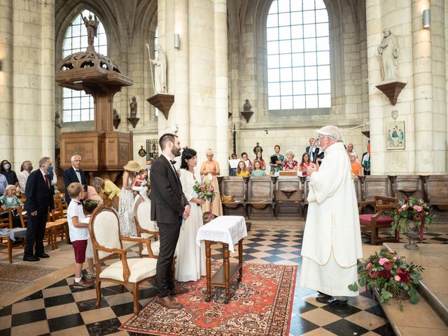 Le mariage de Aymeric et Céline à Acheux-en-Amiénois, Somme 18