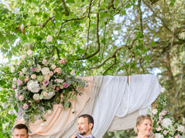 Le mariage de Romain et Jaclyn à Saulon-la-Rue, Côte d&apos;Or 43