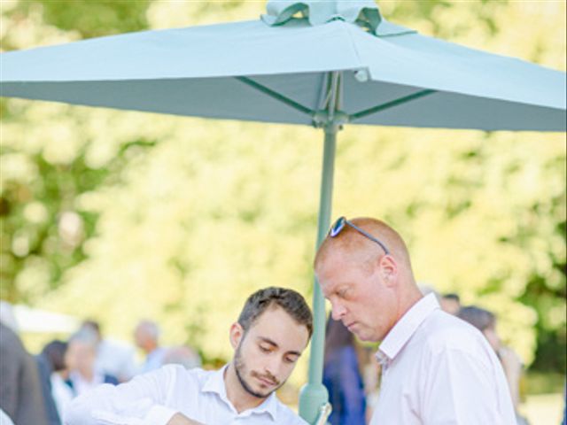 Le mariage de Romain et Jaclyn à Saulon-la-Rue, Côte d&apos;Or 64