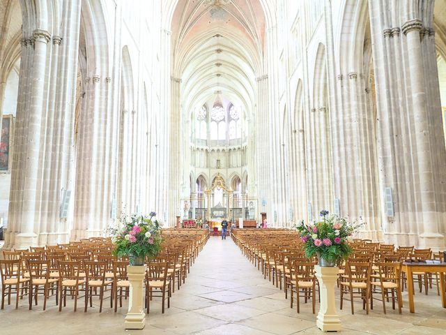 Le mariage de Gauthier et Sixtine à Merry-sur-Yonne, Yonne 30